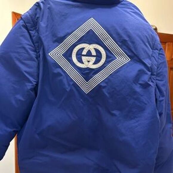 Men's Gucci, detachable sleeve puffer jacket size 54 made in Italy - Picture 14 of 14